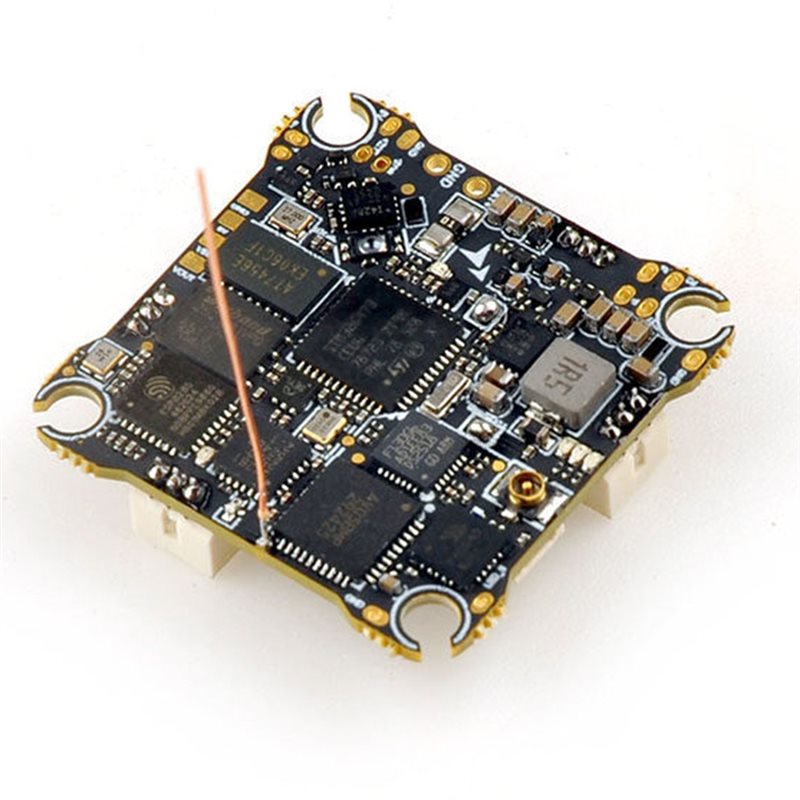 وحدة تحكم طيران 5 في 1 AIO F4  - مراجعة Drone Racing Flight Controller وسعره